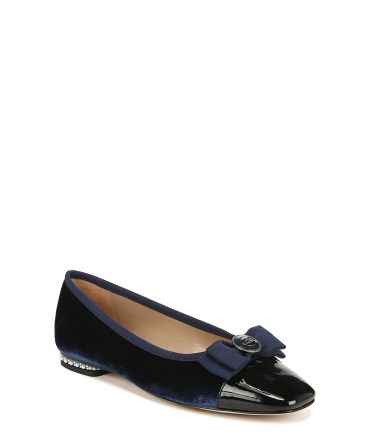 MAREN FLAT